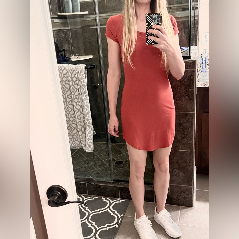 🔥3for$15 - Coral Rose T-Shirt Dress